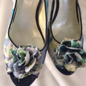 Anne Klein iflex brand size 10.